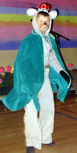 Mate MacKenzie (Gr. 5) 'At first it didn't go so well with the auditions. I fumbled and kept doing the same moves over and over again. Then I went to my ballet instructor and asked her if she could help me with my performance. I asked if she could help me put together a show. She said, 'Of course!' I practiced after school for many days and hours until I got good at it. Then I performed and it went really well. I got a lot of compliments from people and I felt really good.'