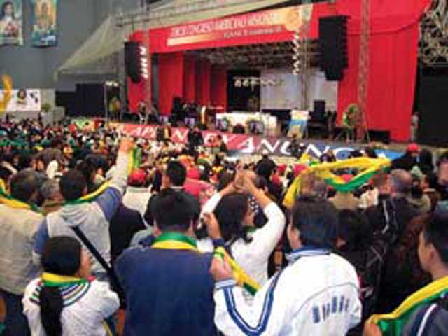 Approximately 3,100 participants from all over the Americas attended the third Missionary Congress of the Americas in Quito, Ecuador, from August 12-17, 2008. 