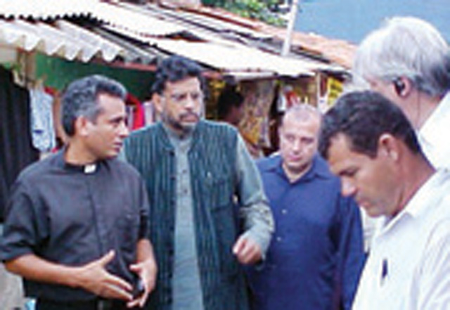 The visit of a UN official, Mr. Kothari , Special Rapporteur on Housing, led to the resettlement of favela inhabitants in the city of Recife.